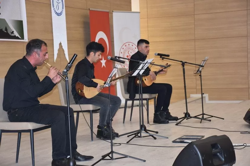 11 ilden gelen KYK misafirlerine Kultur Gecesi 7 – Bayburt Portalı