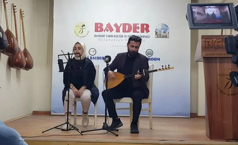 Okutmuş, Kültür Sohbetleri'nde Bayburt'un sinema serüvenini anlattı 5 Murat Okutmus Bayburtun sinema tarihine isik tutan calismasini BAYDERde anlatti 9 – BAYDER