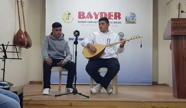 Kültür Sohbetleri’nde 'Medeniyetimizde Kütüphaneler' sunumu 4 BAYDER Kultur Sohbetlerinde Medeniyetimizde Kutuphanecilik konusuldu 13 – BAYDER