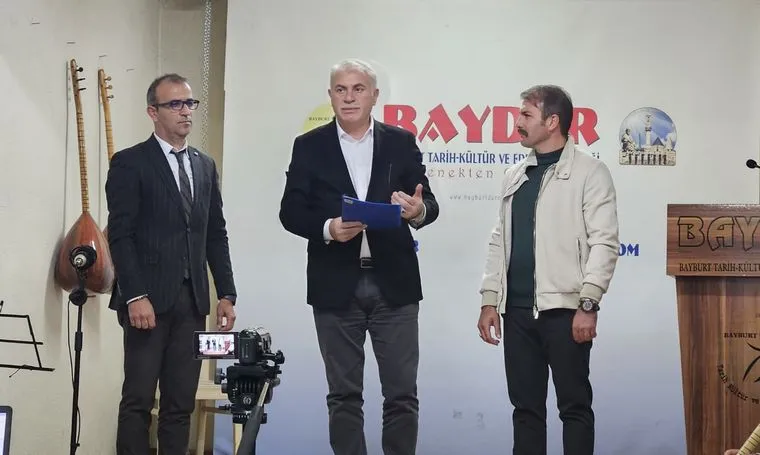 Kültür Sohbetleri’nde 'Medeniyetimizde Kütüphaneler' sunumu 2 BAYDER Kultur Sohbetlerinde Medeniyetimizde Kutuphanecilik konusuldu 9 – BAYDER