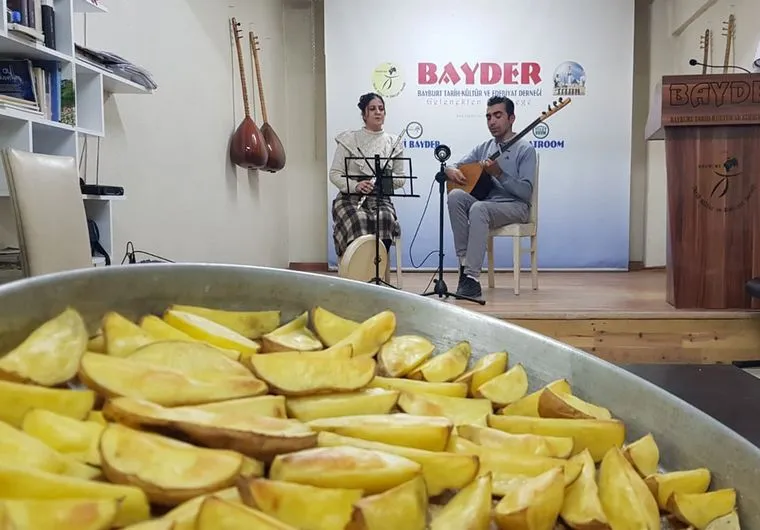 Kültür Sohbetleri'nde “Cumhuriyet’e Giden Yol” anlatıldı 11 BAYDERin Kultur Sohbetlerinde Cumhuriyete Giden Yol konusuldu 10 – BAYDER