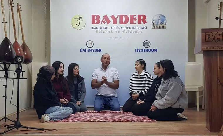 Lamiya İbrahimzade, Azerbaycanlı şair Resul Rıza'yı anlattı 11 Kultur Sohbetlerinde Azerbaycan Edebiyatinin onemli ismi Resul Riza anlatildi 3 – BAYDER