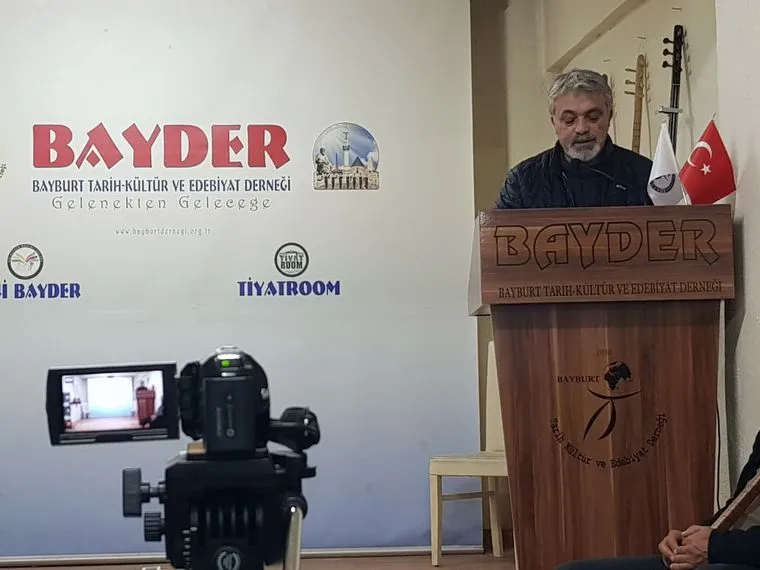 Lamiya İbrahimzade, Azerbaycanlı şair Resul Rıza'yı anlattı 9 Kultur Sohbetlerinde Azerbaycan Edebiyatinin onemli ismi Resul Riza anlatildi 5 – BAYDER